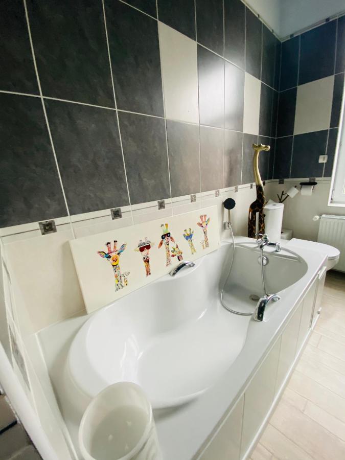 Bed and Breakfast Hypolite Avesnes-sur-Helpe Zewnętrze zdjęcie